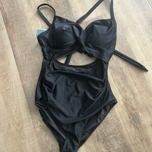 Black Cutout One-Piece Swimsuit with Supportive Cups